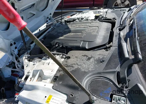 2015 Jaguar F-Type R из США, поврежденный, VIN SAJWA6DA7FMK14239